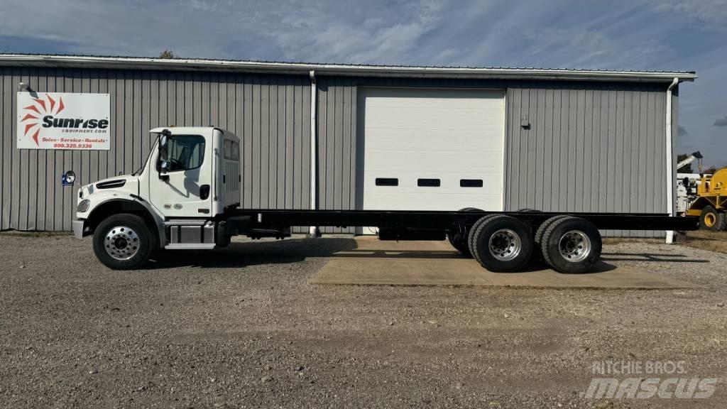 Freightliner M2 Шаси кабини