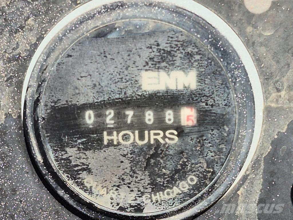 MEC 60J Съчленени стрелови подемници