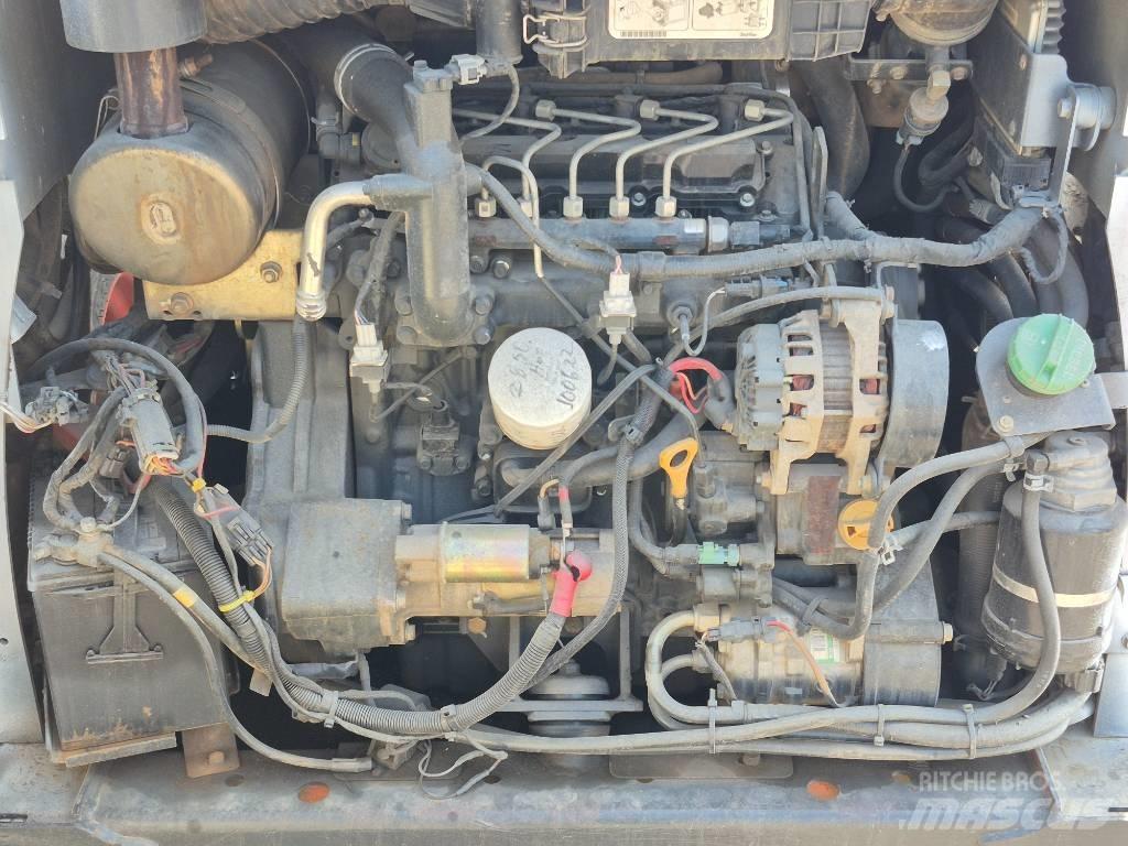 Bobcat S 630 Мини товарачи
