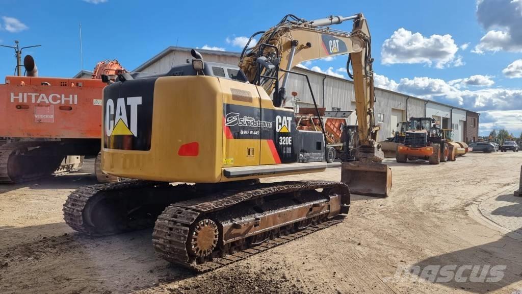 CAT 320 E Верижен екскаватор