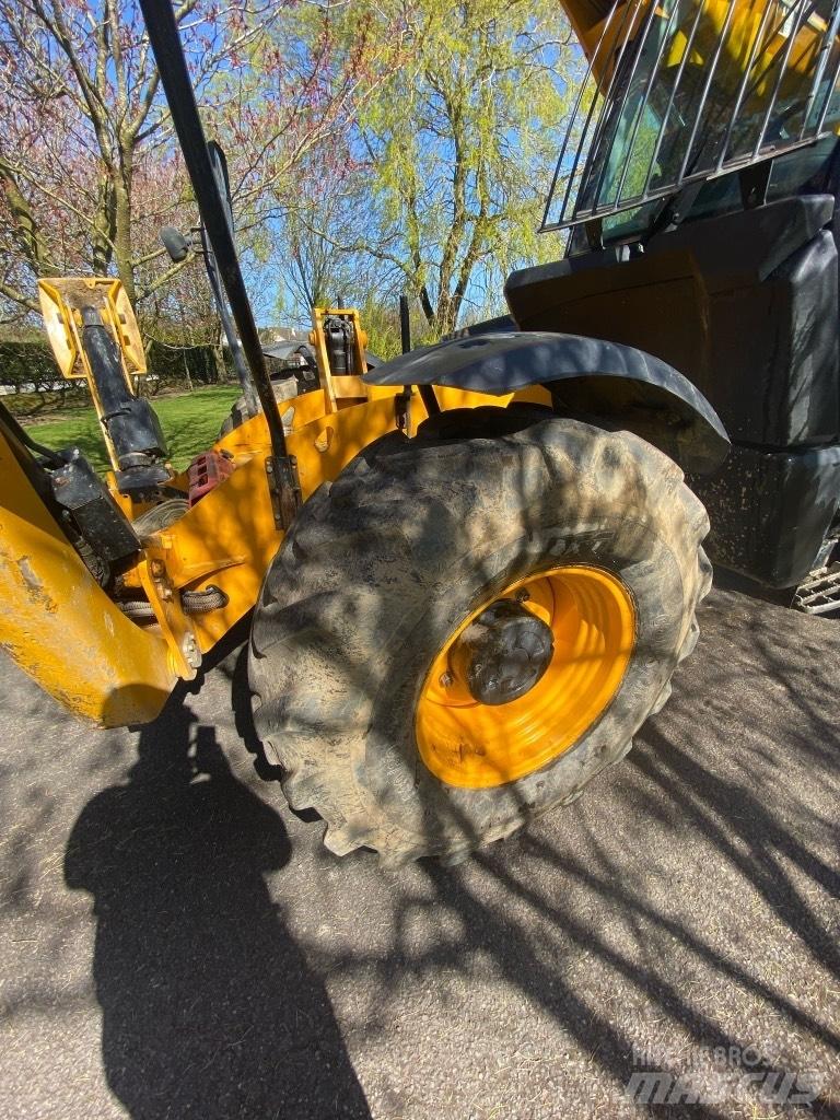 JCB 540-170 Телескопични товарачи