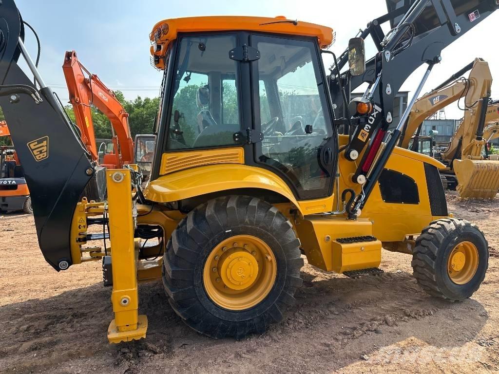 JCB 3 CX Товарач със заден ексватор