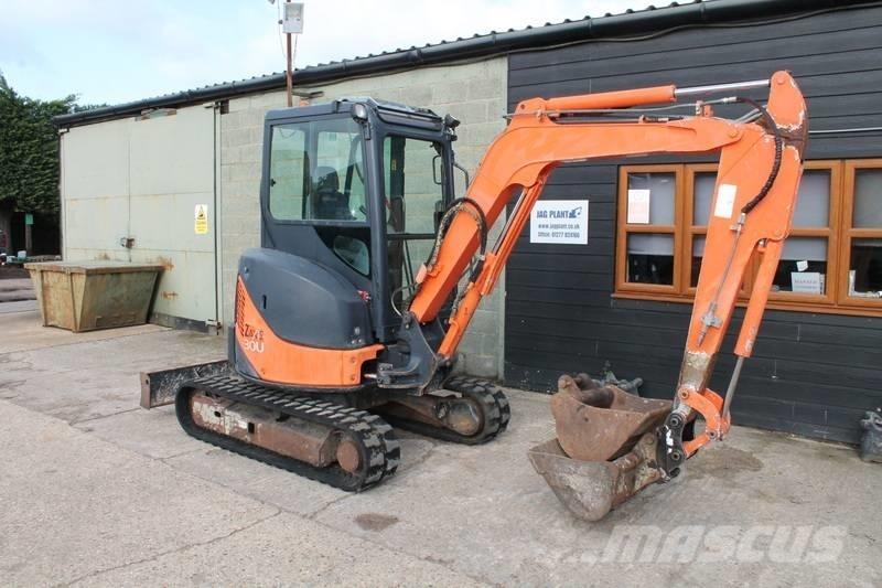 Hitachi ZX 30 U Мини екскаватори < 7 т