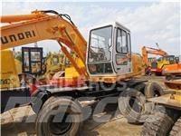 Hyundai R130WD Колесни екскаватори