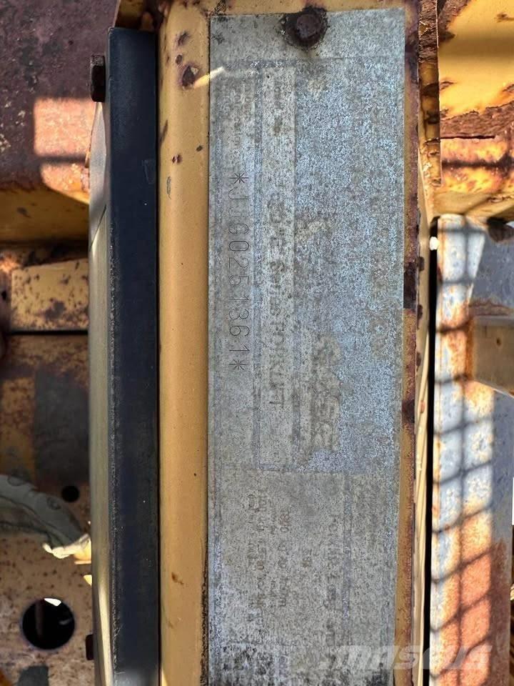 CASE 586E Вилични кари-повдигачи - други