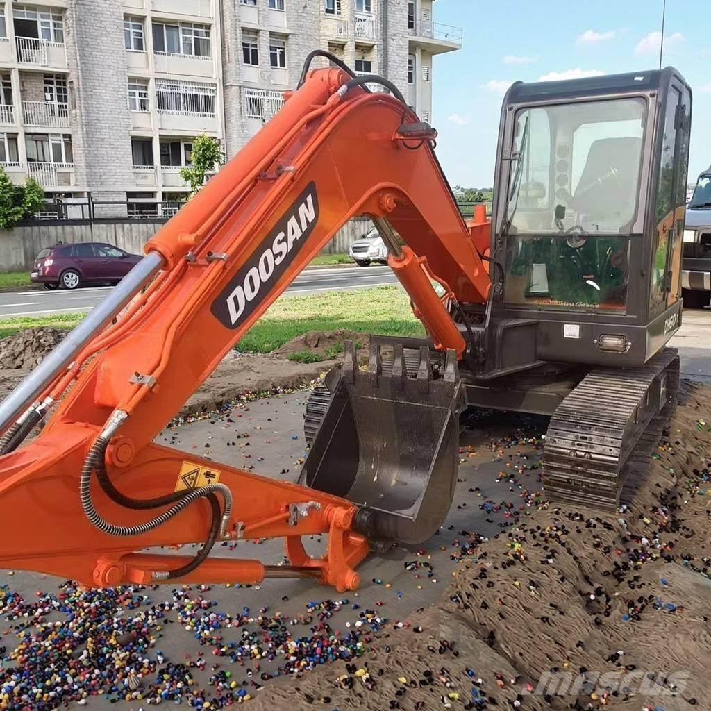 Doosan DH 60 Мини екскаватори < 7 т