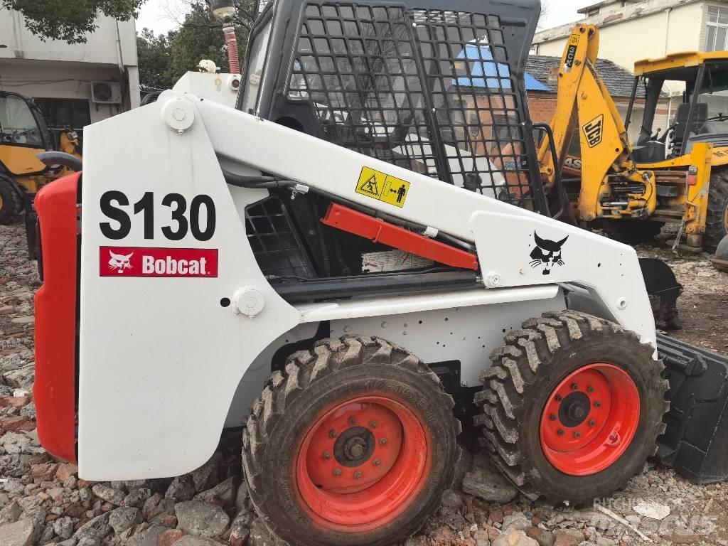 Bobcat S 130 Мини товарачи

