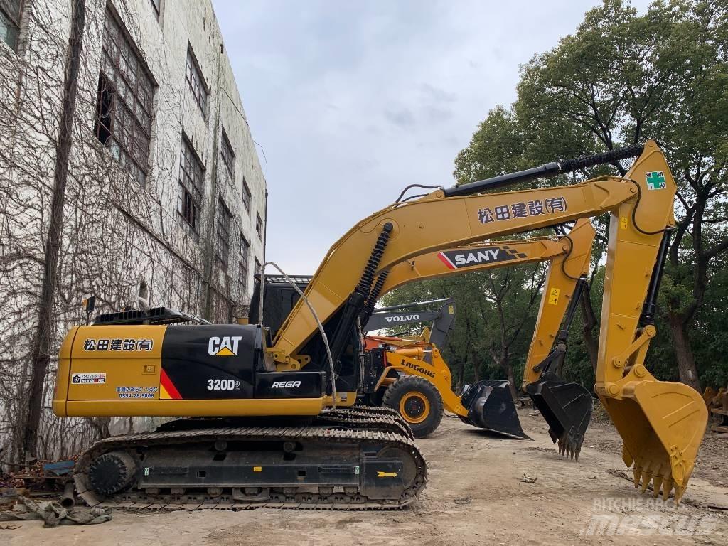 CAT 320D2 Верижен екскаватор