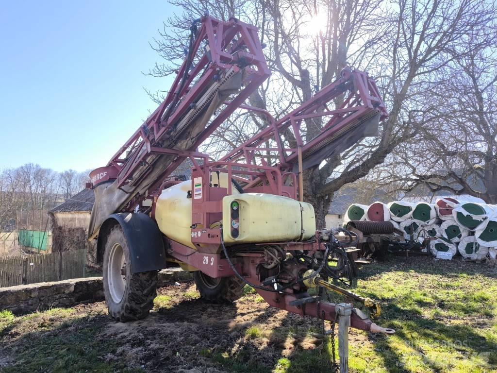 Hardi Commander 2800 Прикачни пръскачки
