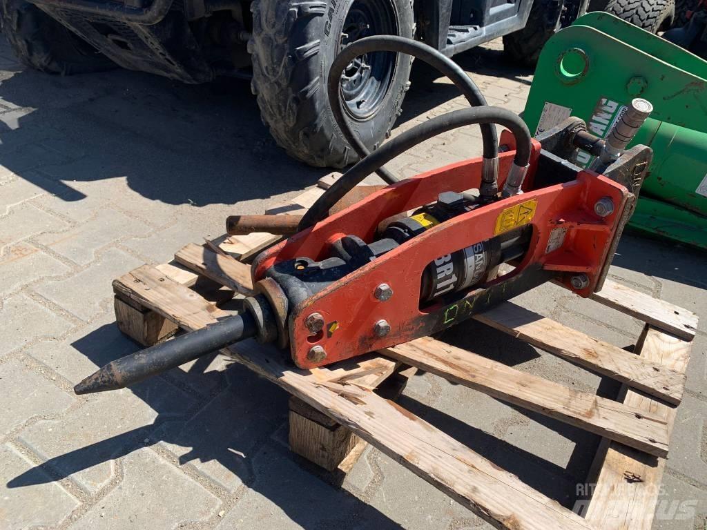 Sandvik BR111A010 Чукове/Раздробители
