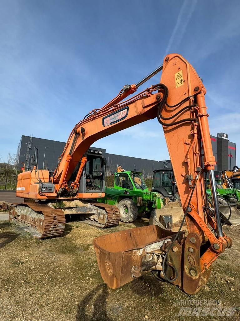 Doosan DX 180 LC Верижен екскаватор