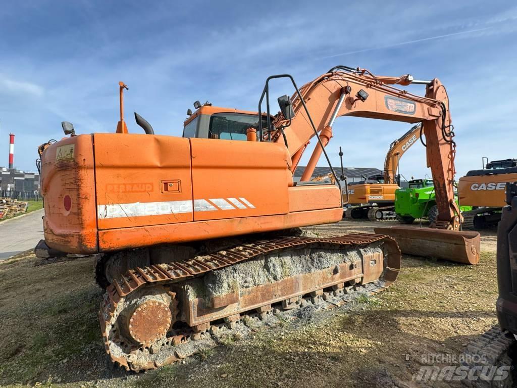 Doosan DX 180 LC Верижен екскаватор