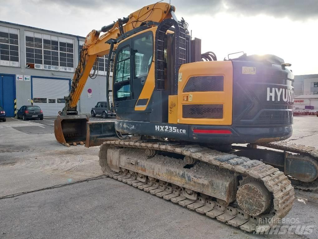 Hyundai HX 235 LCR Верижен екскаватор