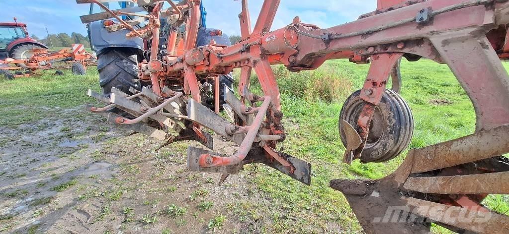 Kuhn Vari-Master 123 Реверсивни плугове