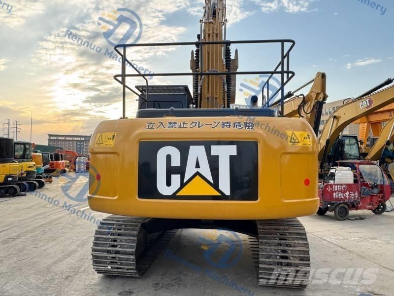 CAT 320 D Верижен екскаватор