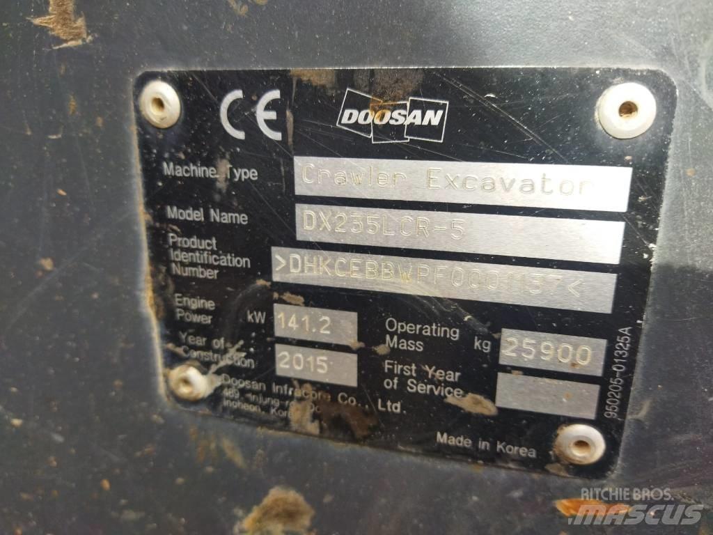 Doosan DX 235 LCR Верижен екскаватор