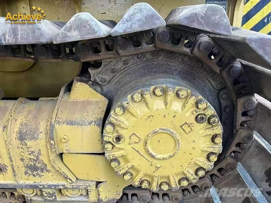 CAT D 3 Верижни булдозери
