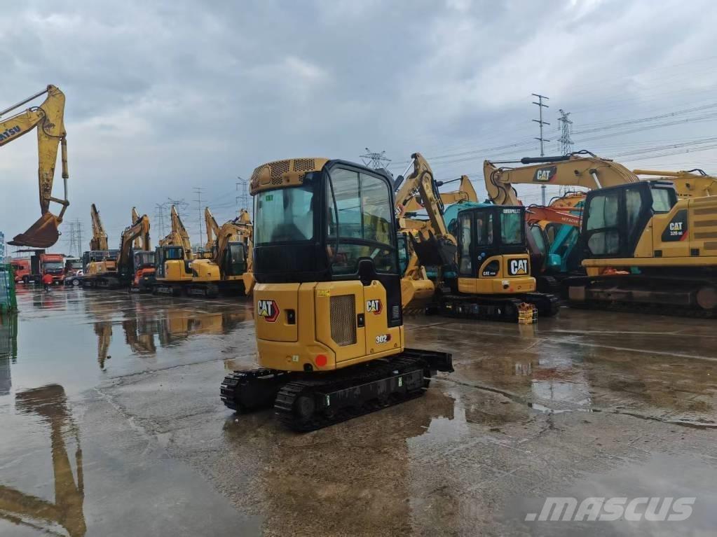 CAT 302 CR Мини екскаватори < 7 т