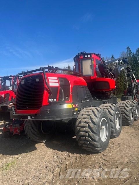 Komatsu 931 XC Харвестери