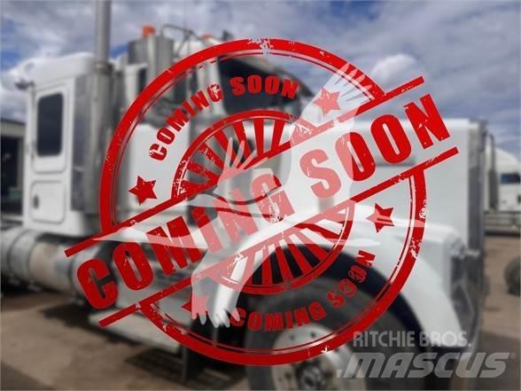 Kenworth W900B Влекачи