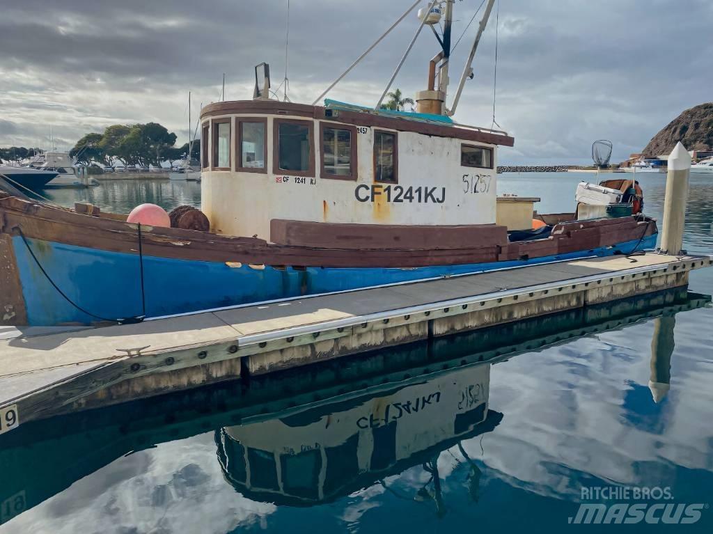  Trawler Boat Работни лодки / Баркаси