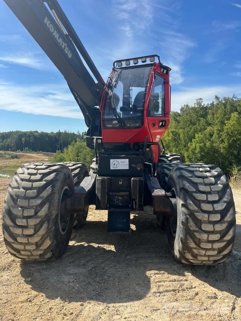 Komatsu 951 Харвестери