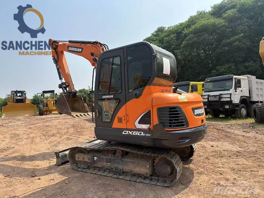 Doosan DX 60 Мини екскаватори < 7 т