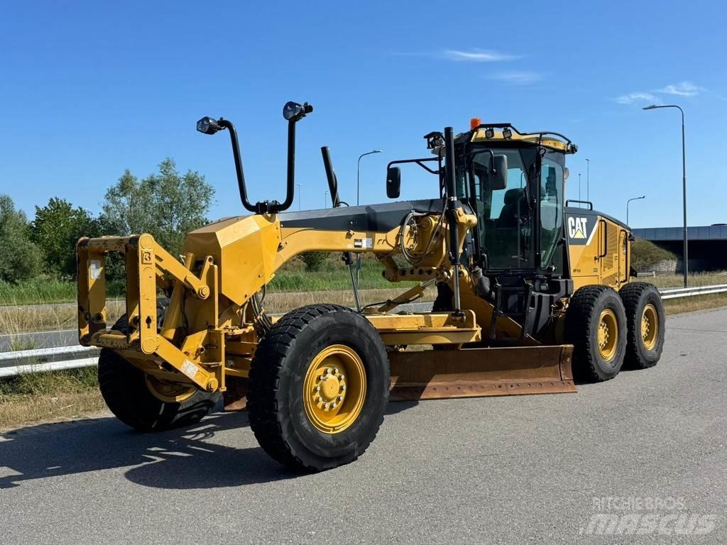CAT 140M Грейдери
