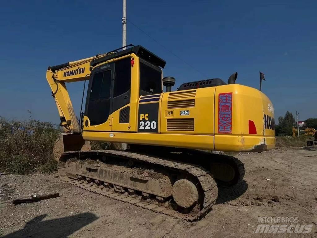 Komatsu PC 220-8 Верижен екскаватор