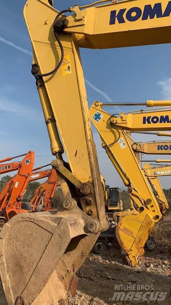 Komatsu PC 220-8 Верижен екскаватор