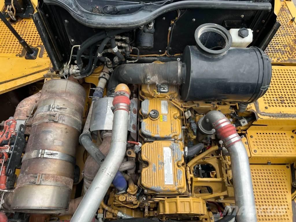 CAT 735 | 735B Дъмпери/моторни превозни средства