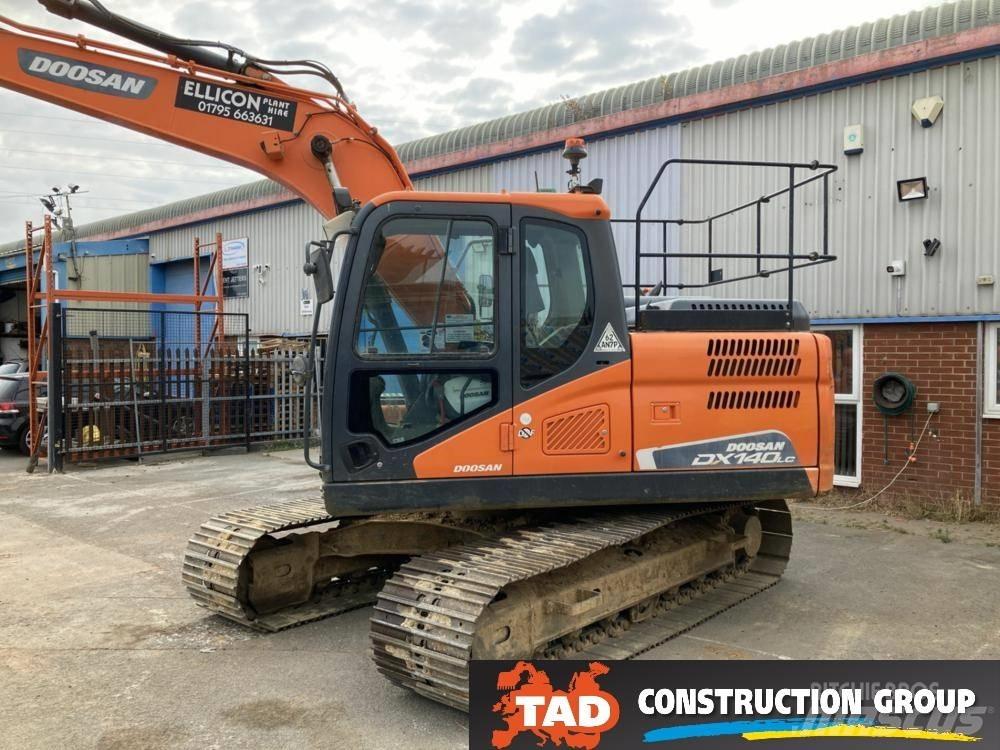 Doosan DX 140 LC Верижен екскаватор