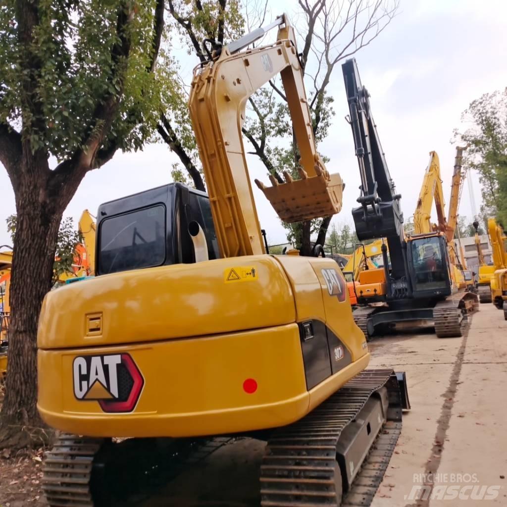 CAT 307 D Средни екскаватори 7т - 12т