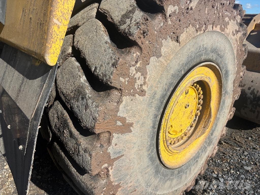 Komatsu WA 500-7 Колесни товарачи