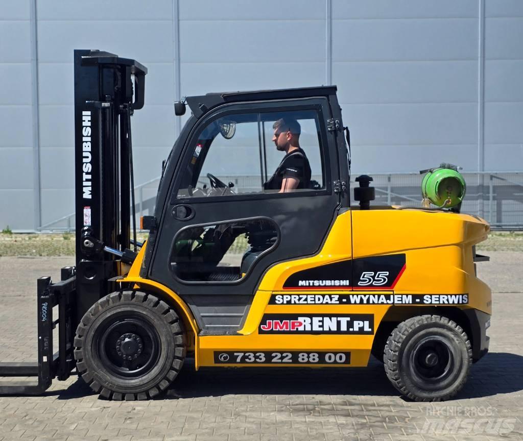 Mitsubishi FG 55 NT Камиони с АГУ