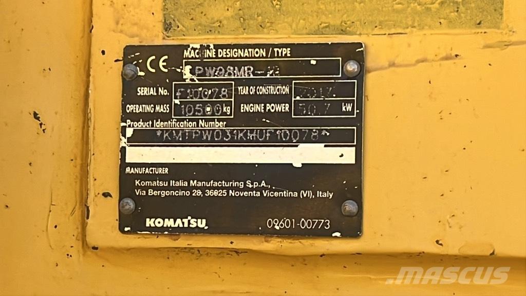 Komatsu PW 98 MR Колесни екскаватори