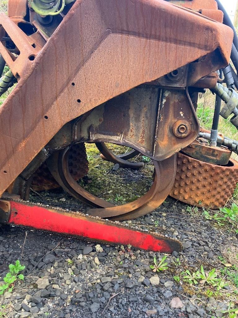 Komatsu 370.2 Глави за харвестери