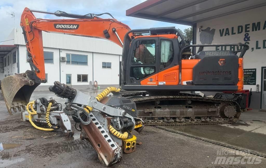 Doosan DX 235 Горски събирачи
