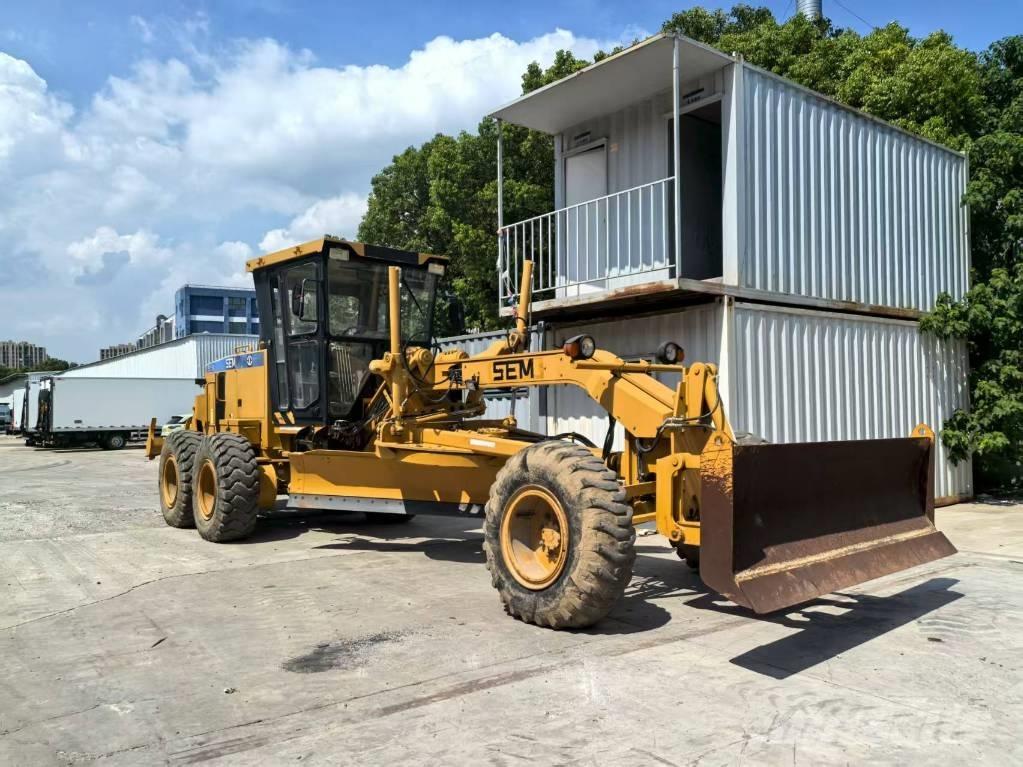 SEM 919 Грейдери