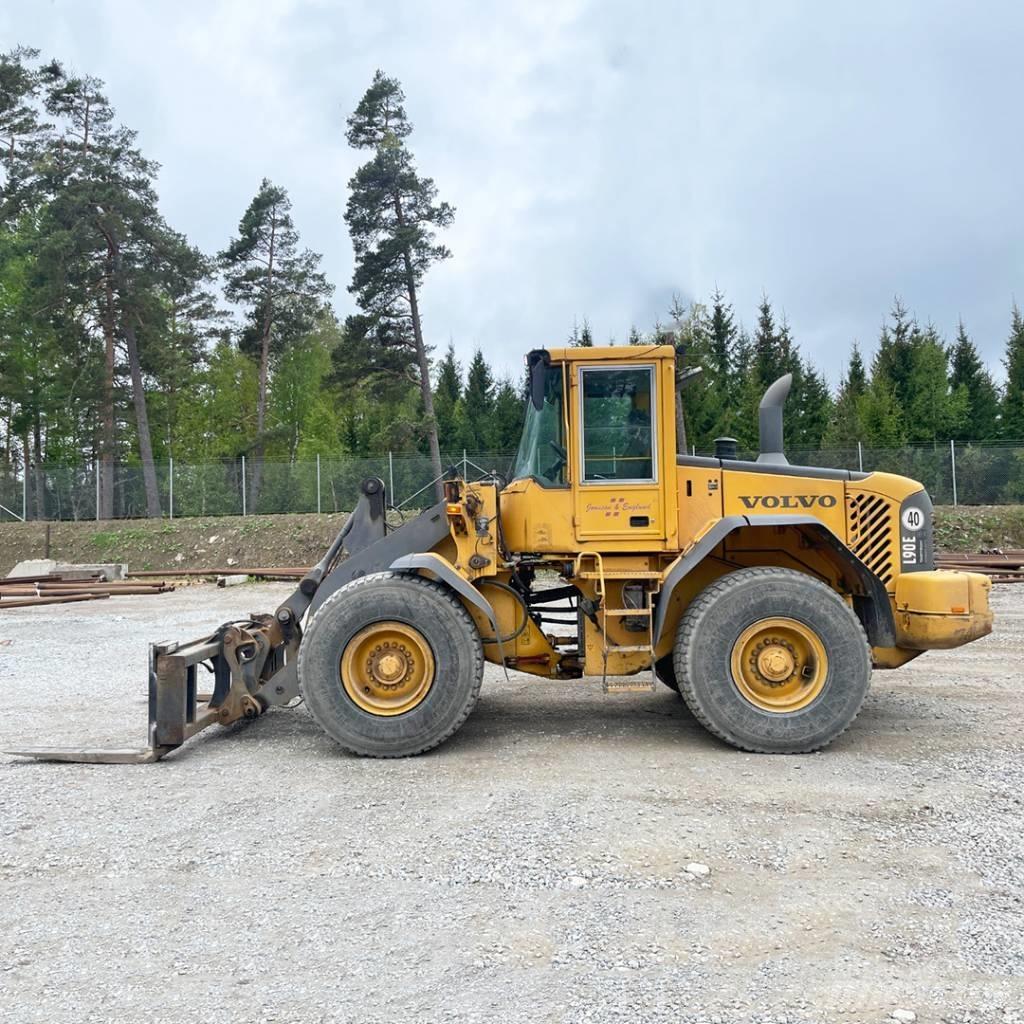 Volvo L 90 E Колесни товарачи