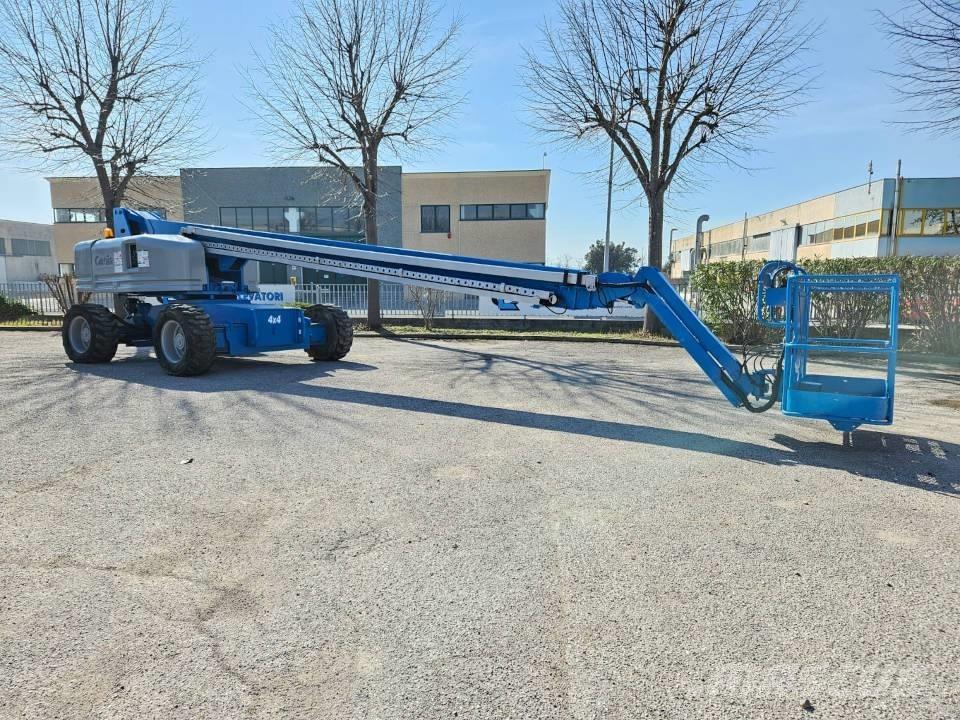 Genie S 85 4WD Телескопични повдигачи
