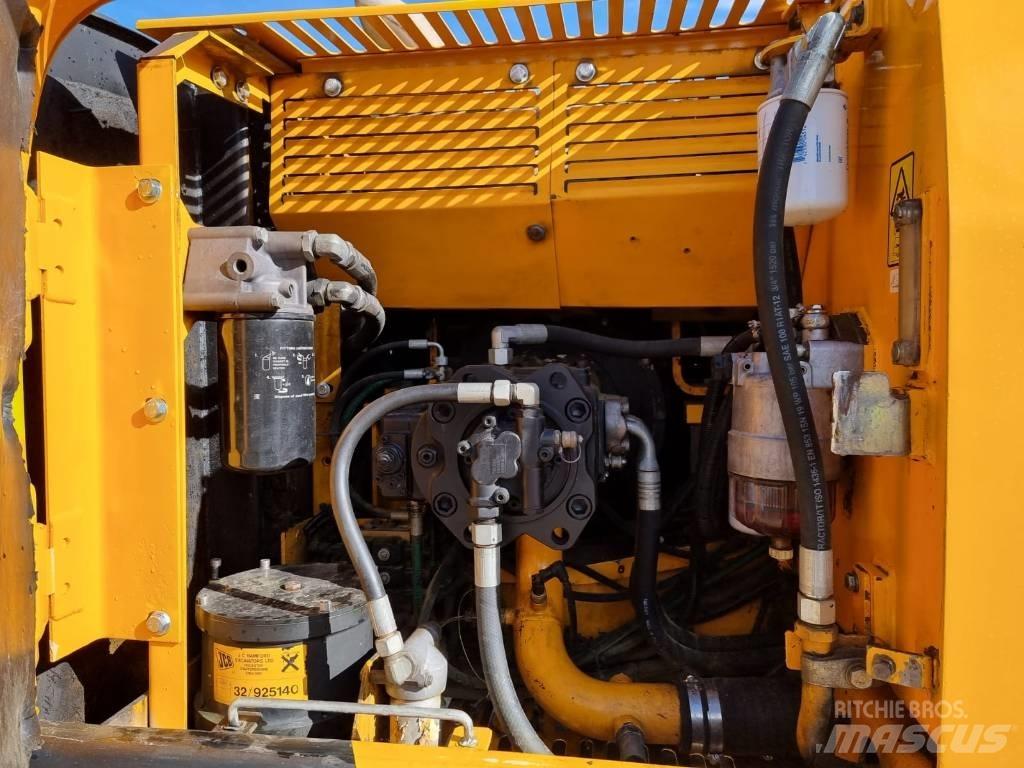 JCB JS 200 LC Верижен екскаватор