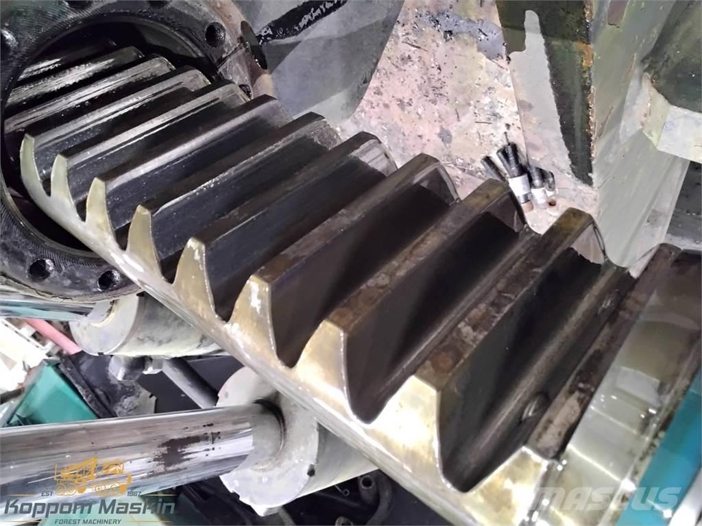Loglift 200 Карнове за харвестери