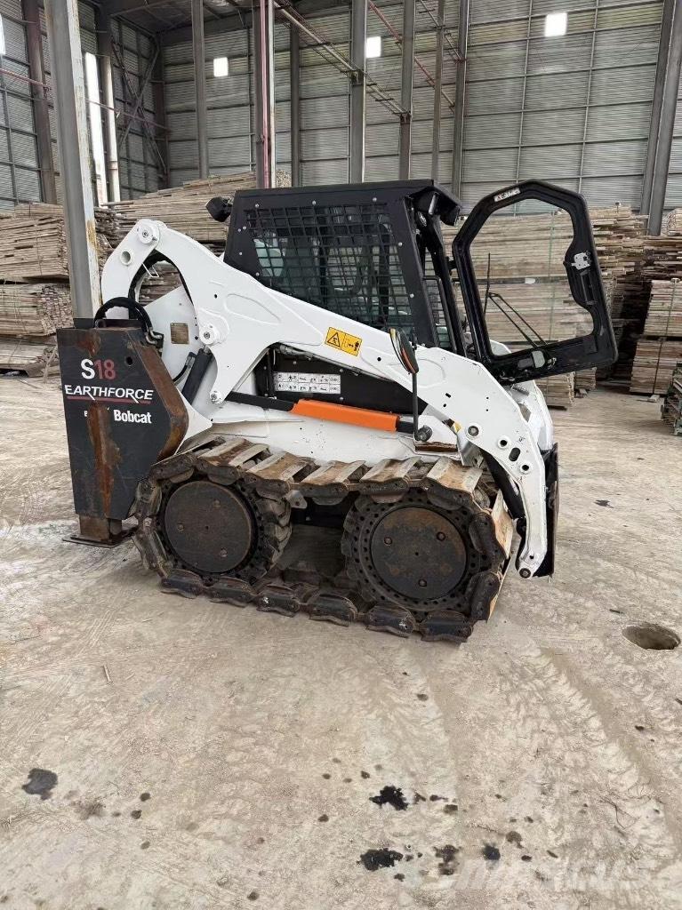 Bobcat S 18 Мини товарачи
