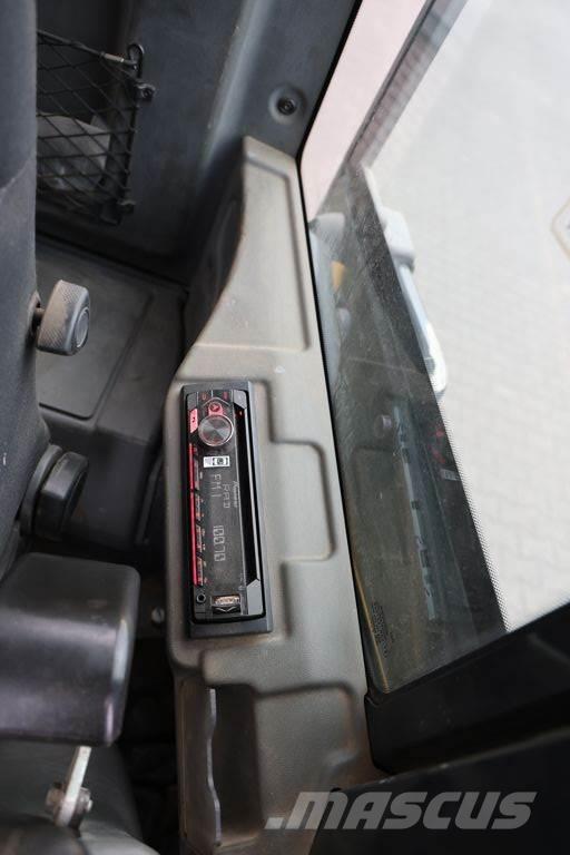 Yanmar SV60 Верижен екскаватор