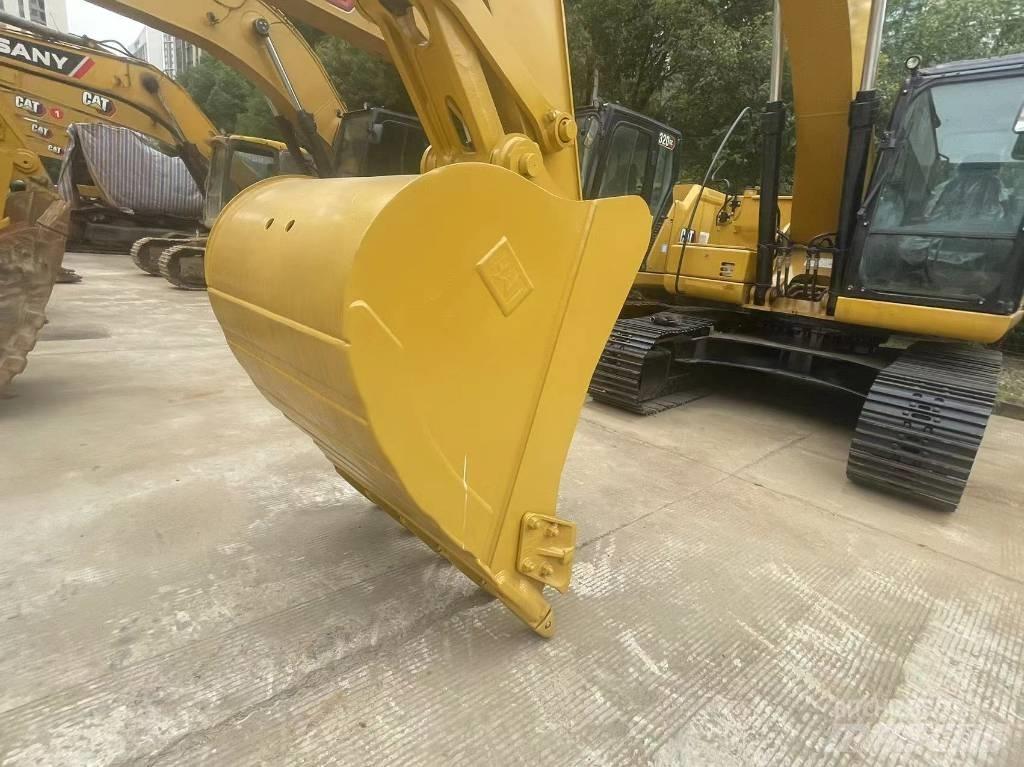 CAT 2021 CAT 323Gx Колесни екскаватори