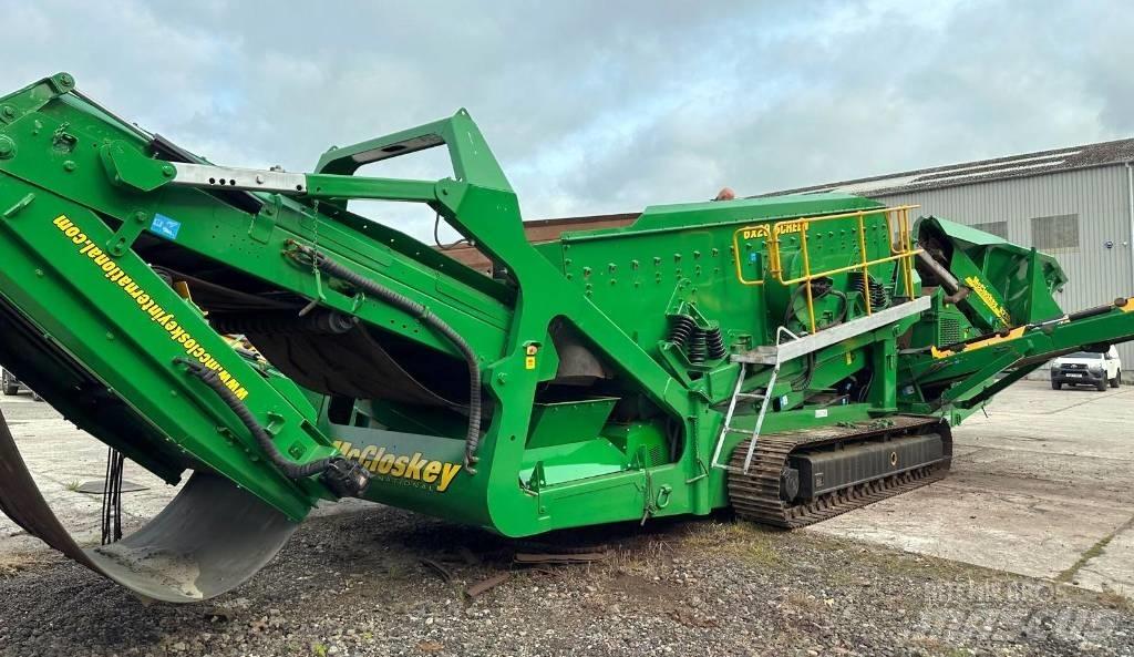 McCloskey R230 Пресяващи и Сортиращи