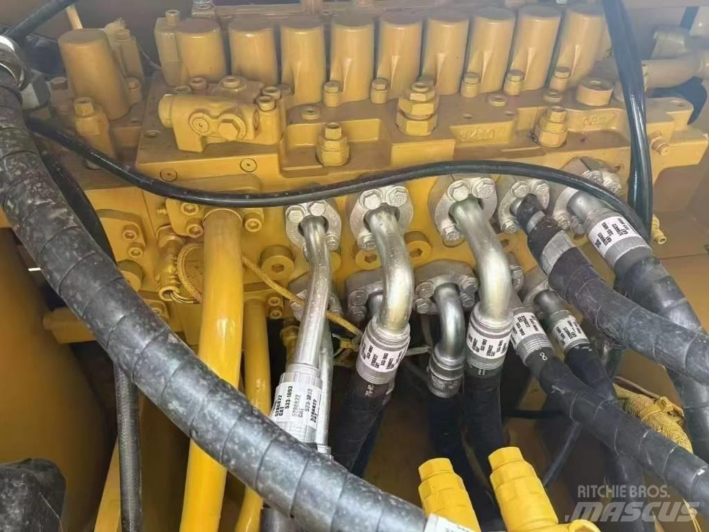 CAT 323GC Верижен екскаватор