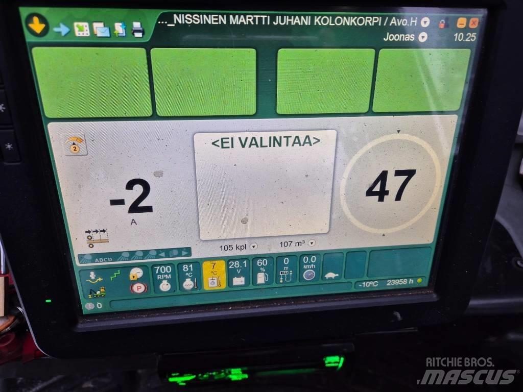 John Deere 1270E Харвестери