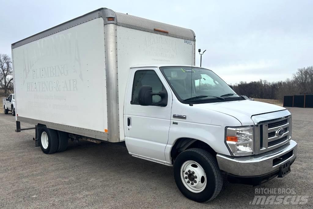 Ford E 350 SD Каросерии
